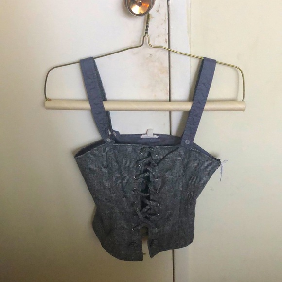 Tight lace up Grey crop top. - Picture 1 of 3